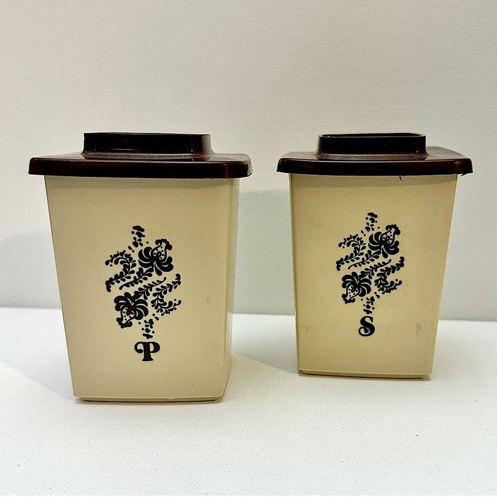 Vintage MCM Retro Square Salt and Pepper Shaker Pair